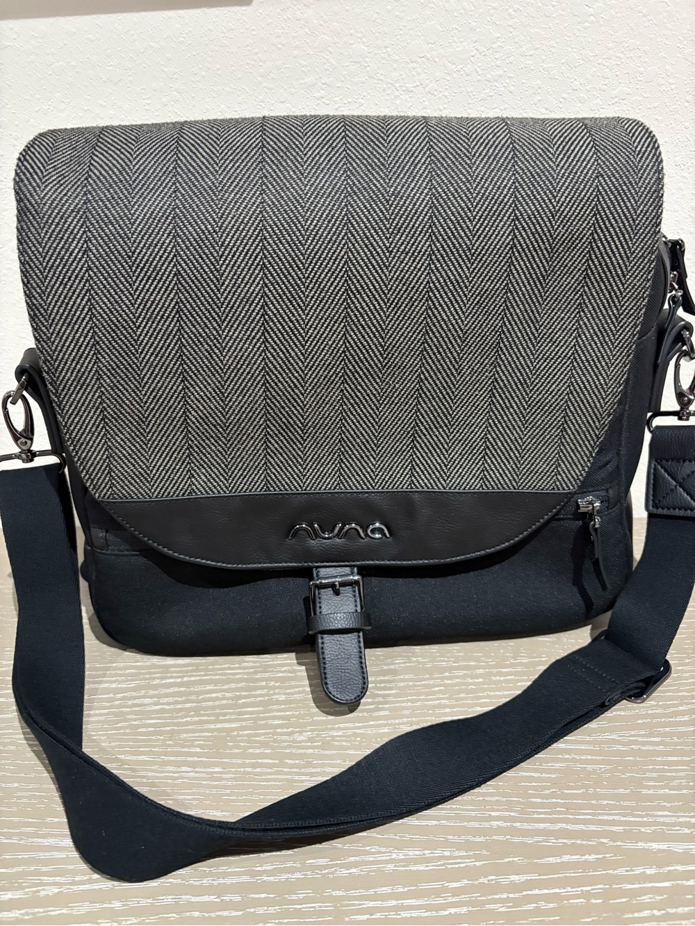 Nuna Gray Convertible Herringbone Baby Bag